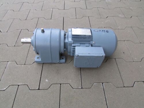 R40 DT71C4/BMG