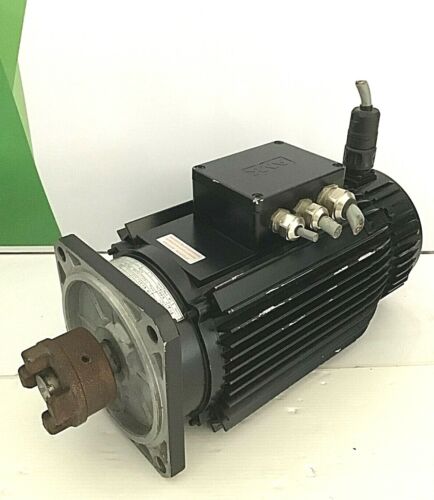 AMK DV7-6-4-RB0  0,96 KW