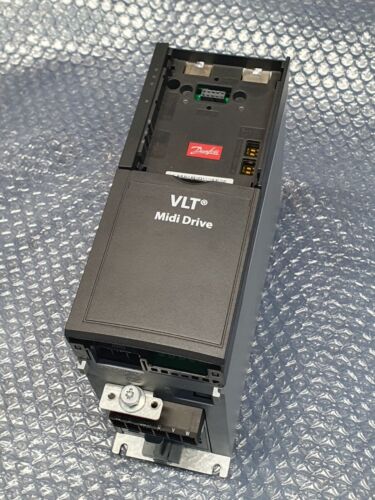 DANFOSS VLT MIDI-ANTRIEB FC280 135N1824...