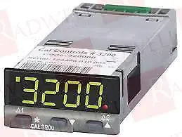 3200